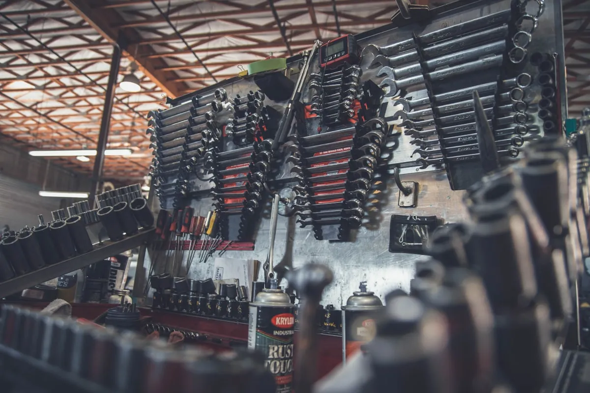 Workshop equipment